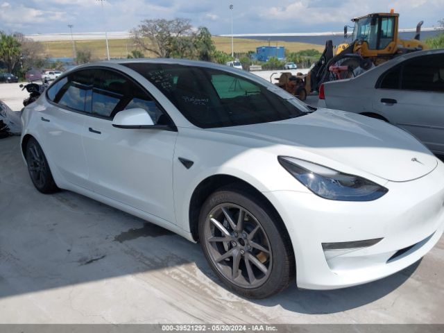 TESLA MODEL 3 2022 5yj3e1eb0nf335329