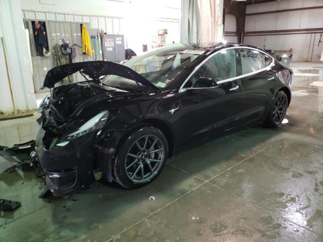 TESLA MODEL 3 2018 5yj3e1eb1jf084718