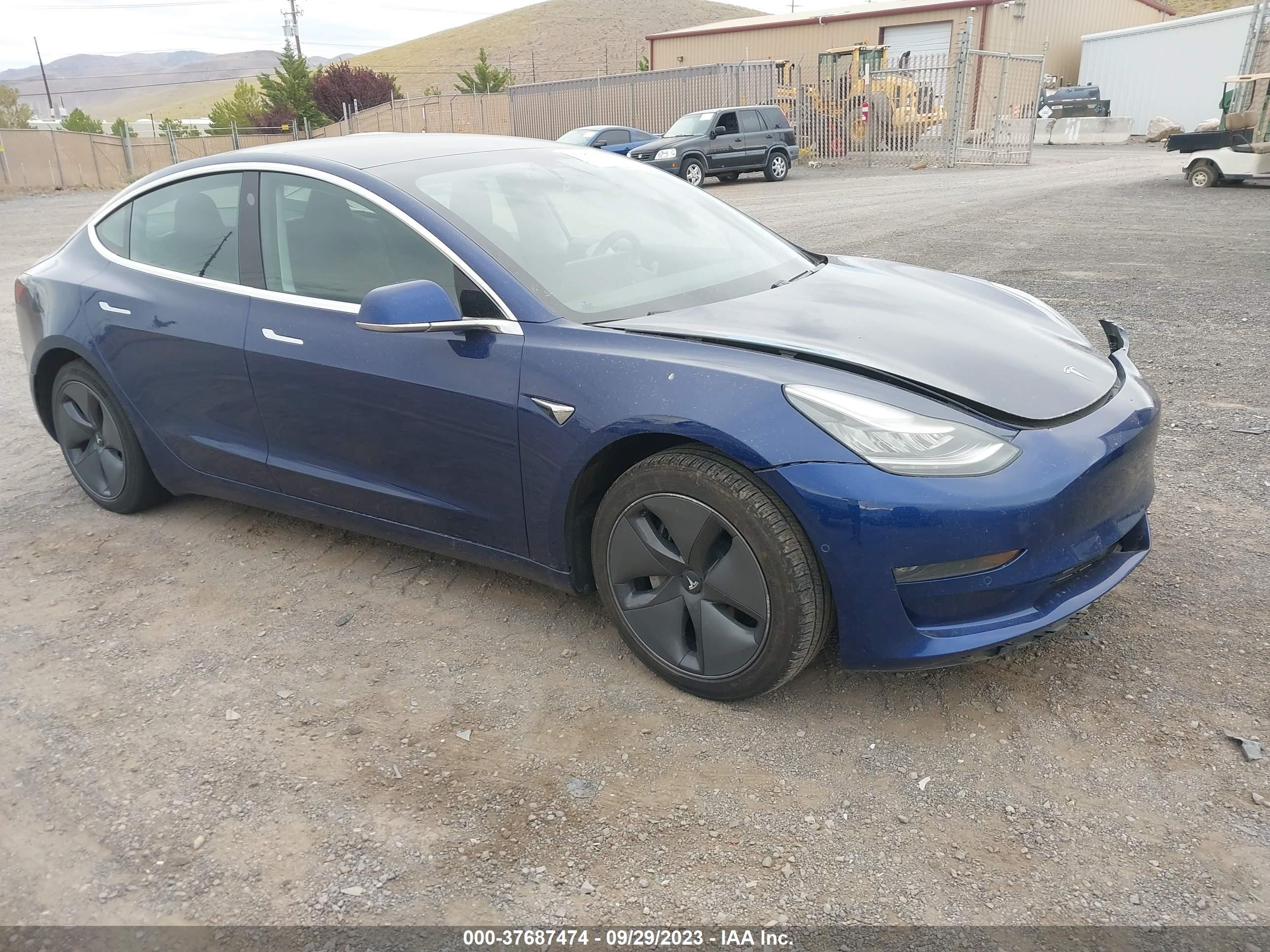 TESLA MODEL 3 2020 5yj3e1eb1lf798142