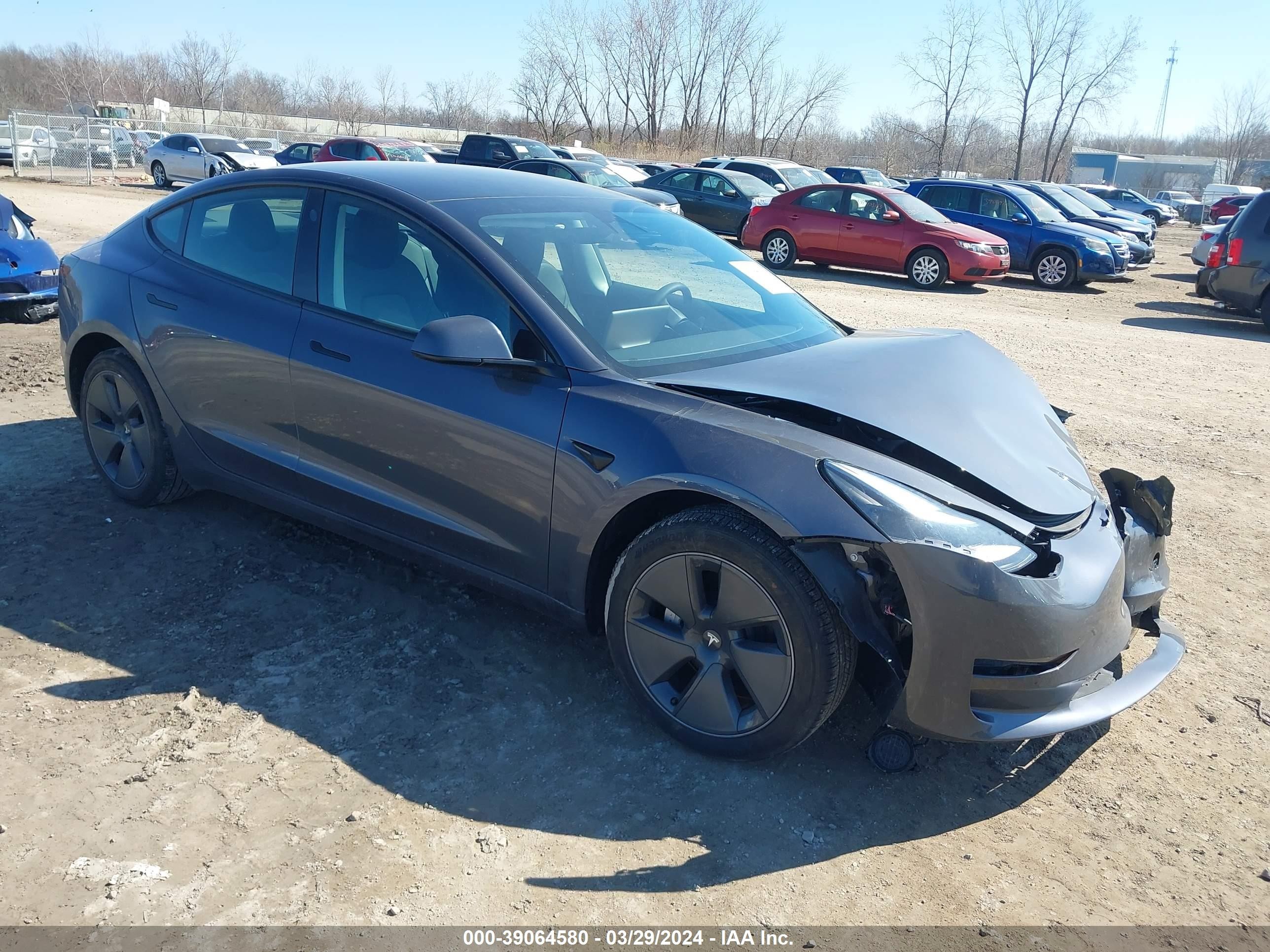 TESLA MODEL 3 2023 5yj3e1eb1pf663961