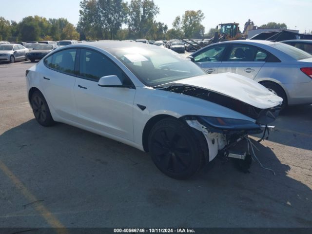 TESLA MODEL 3 2024 5yj3e1eb1rf792558