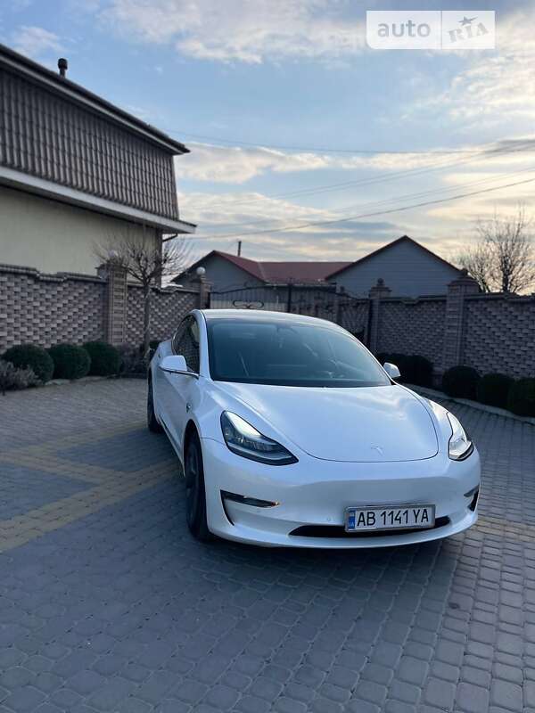 TESLA MODEL 3 2020 5yj3e1eb2lf790759