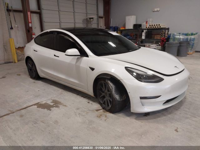 TESLA MODEL 3 2022 5yj3e1eb2nf169847