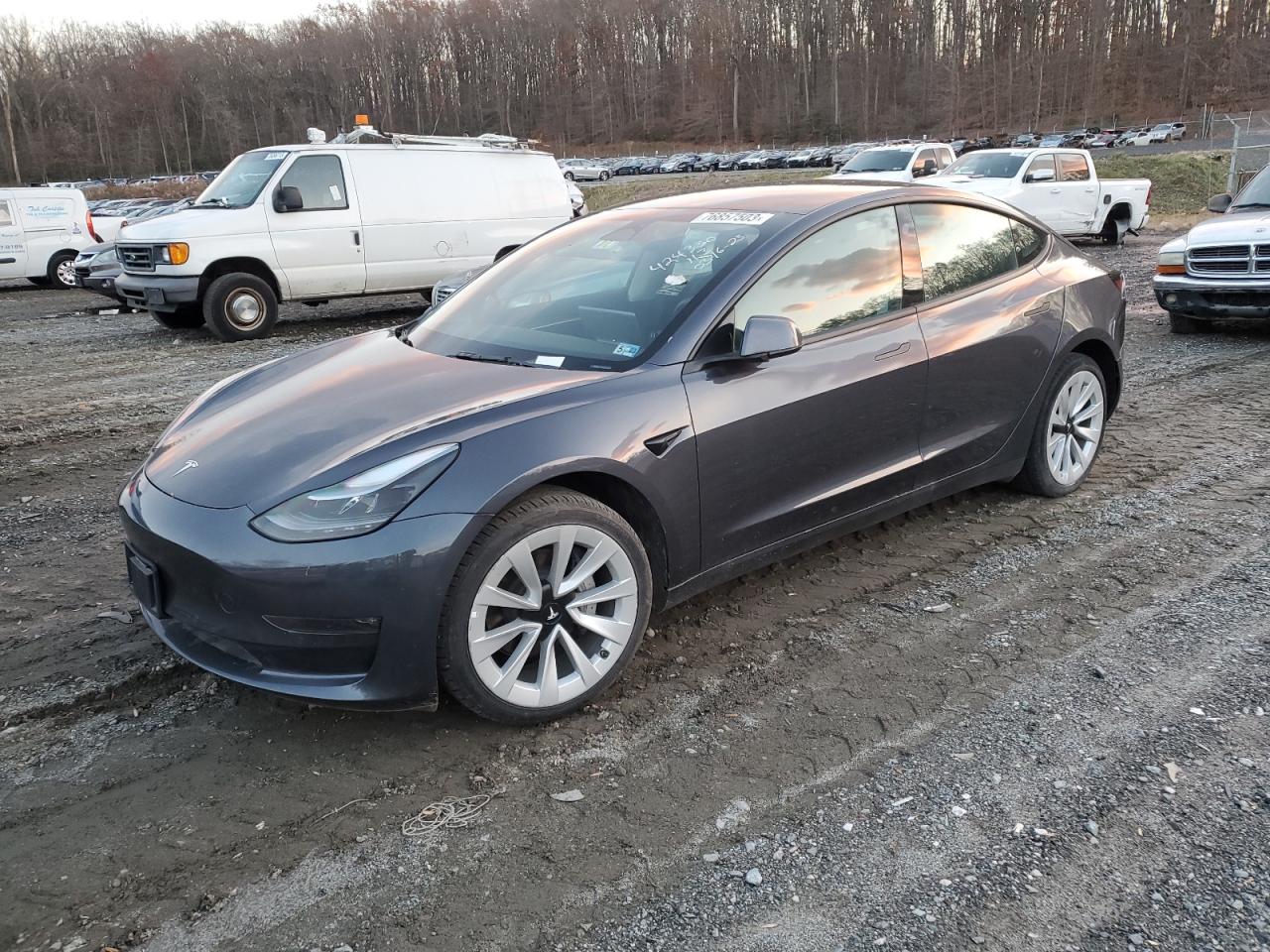 TESLA MODEL 3 2022 5yj3e1eb2nf187524