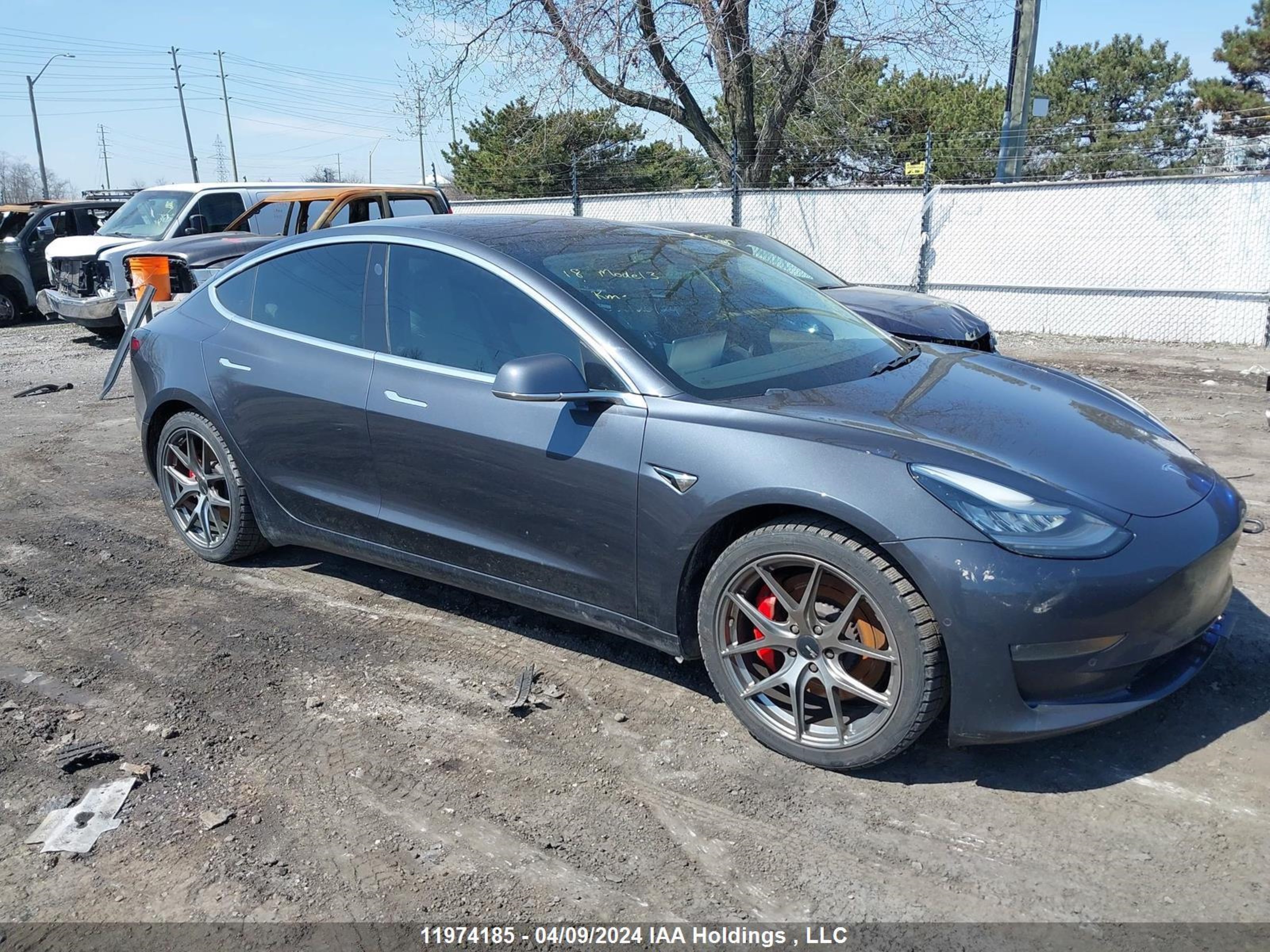 TESLA MODEL 3 2018 5yj3e1eb3jf108114