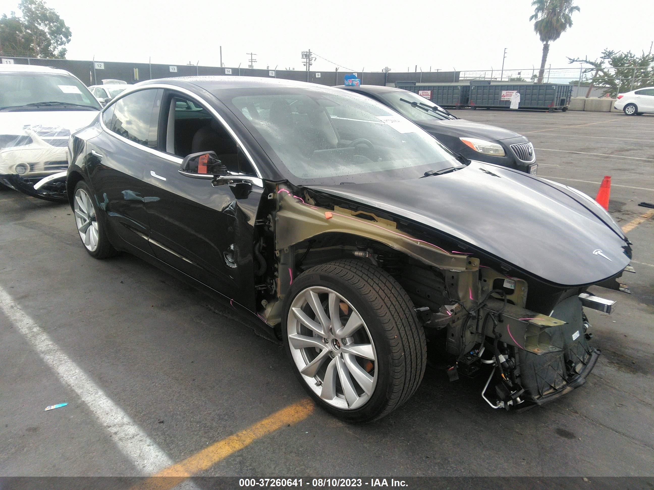 TESLA MODEL 3 2018 5yj3e1eb3jf133997