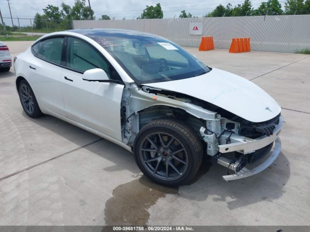 TESLA MODEL 3 2022 5yj3e1eb3nf115649