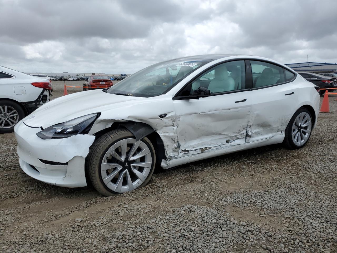 TESLA MODEL 3 2022 5yj3e1eb3nf138171