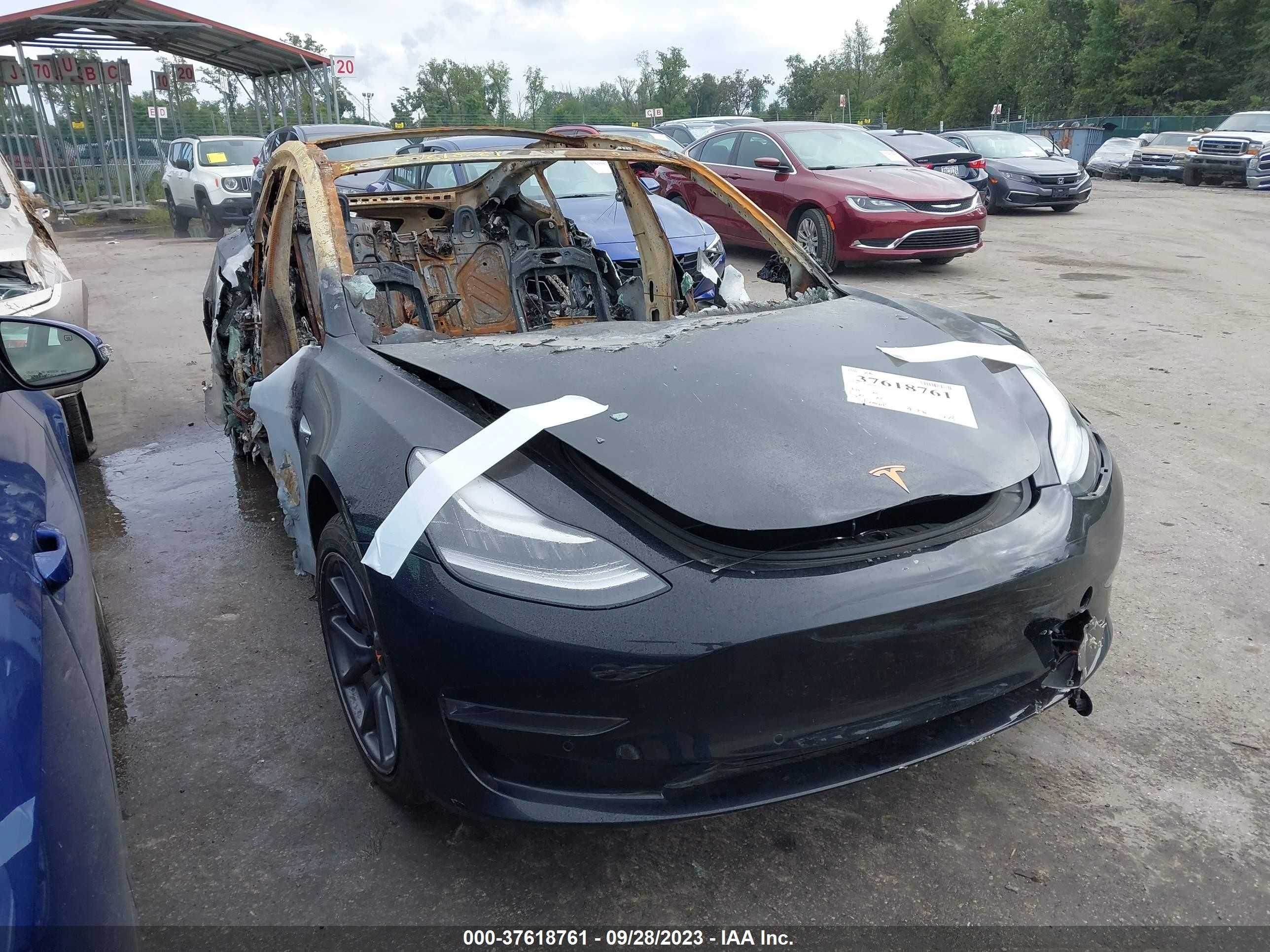 TESLA MODEL 3 2018 5yj3e1eb4jf068450