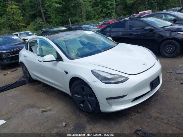 TESLA MODEL 3 2022 5yj3e1eb4nf115546