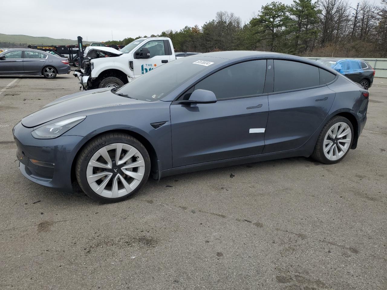 TESLA MODEL 3 2022 5yj3e1eb4nf201889