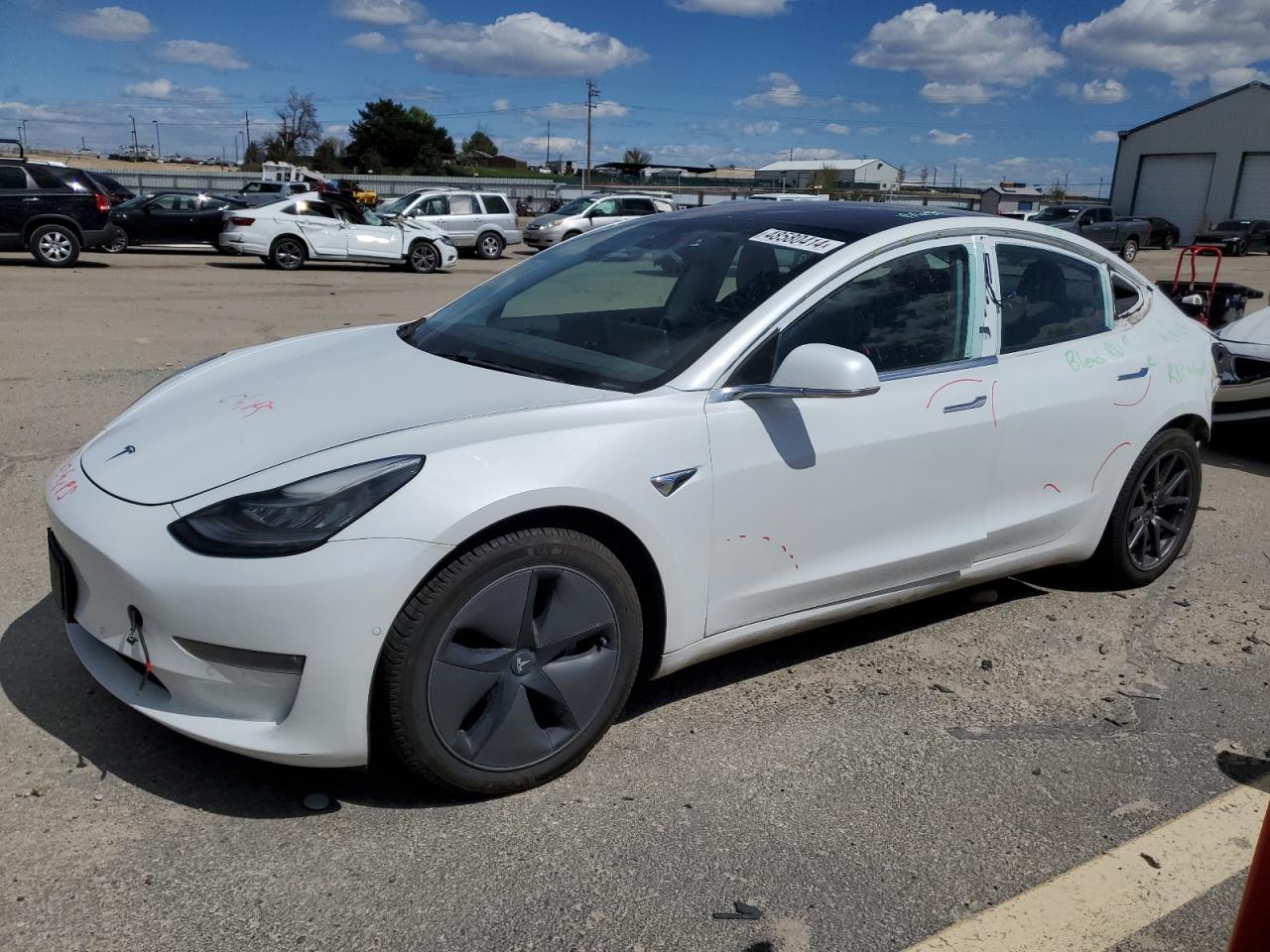 TESLA MODEL 3 2018 5yj3e1eb5jf066755