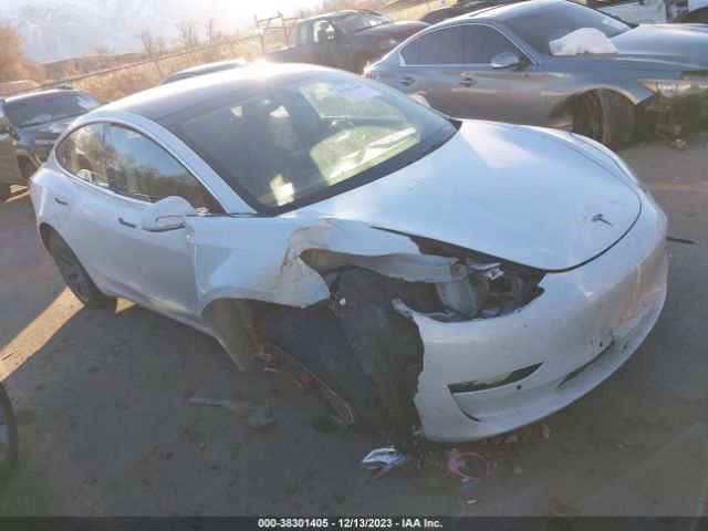 TESLA MODEL 3 2018 5yj3e1eb5jf115596