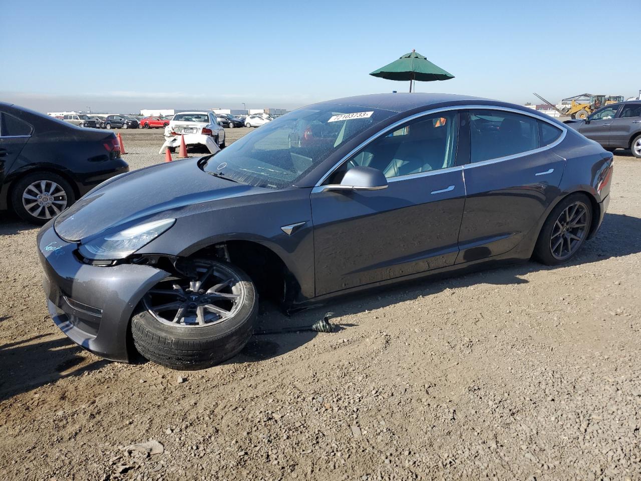 TESLA MODEL 3 2019 5yj3e1eb5kf205672