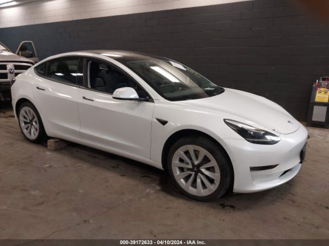 TESLA MODEL 3 2022 5yj3e1eb5nf247666