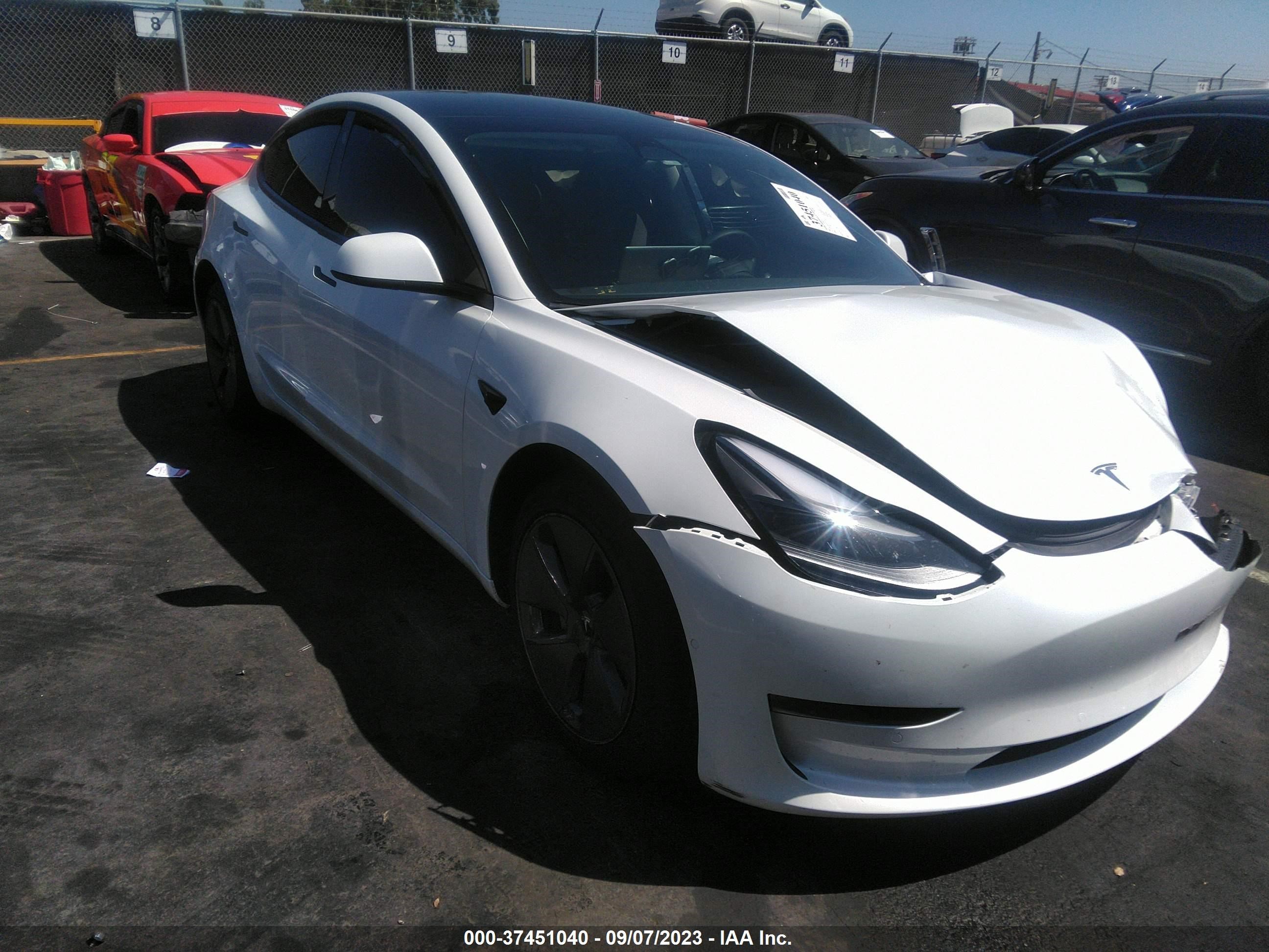 TESLA MODEL 3 2022 5yj3e1eb5nf257534