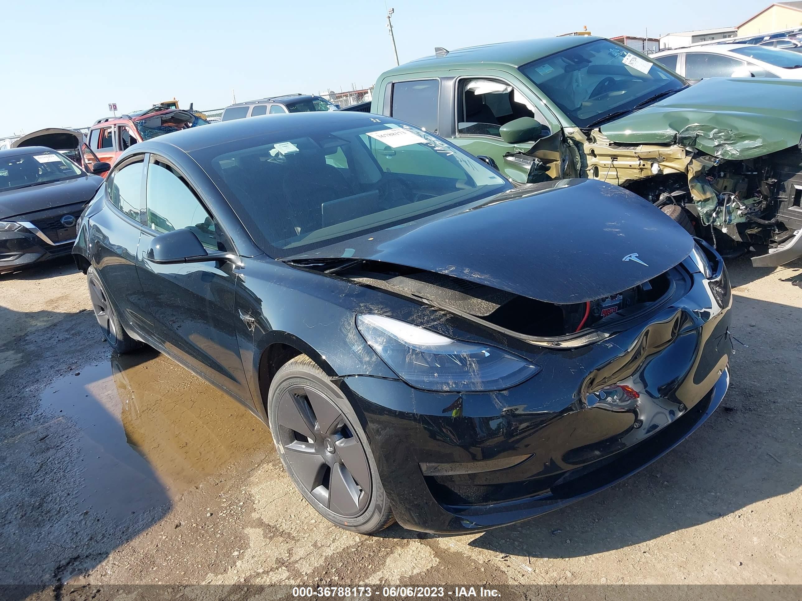 TESLA MODEL 3 2023 5yj3e1eb5pf416555