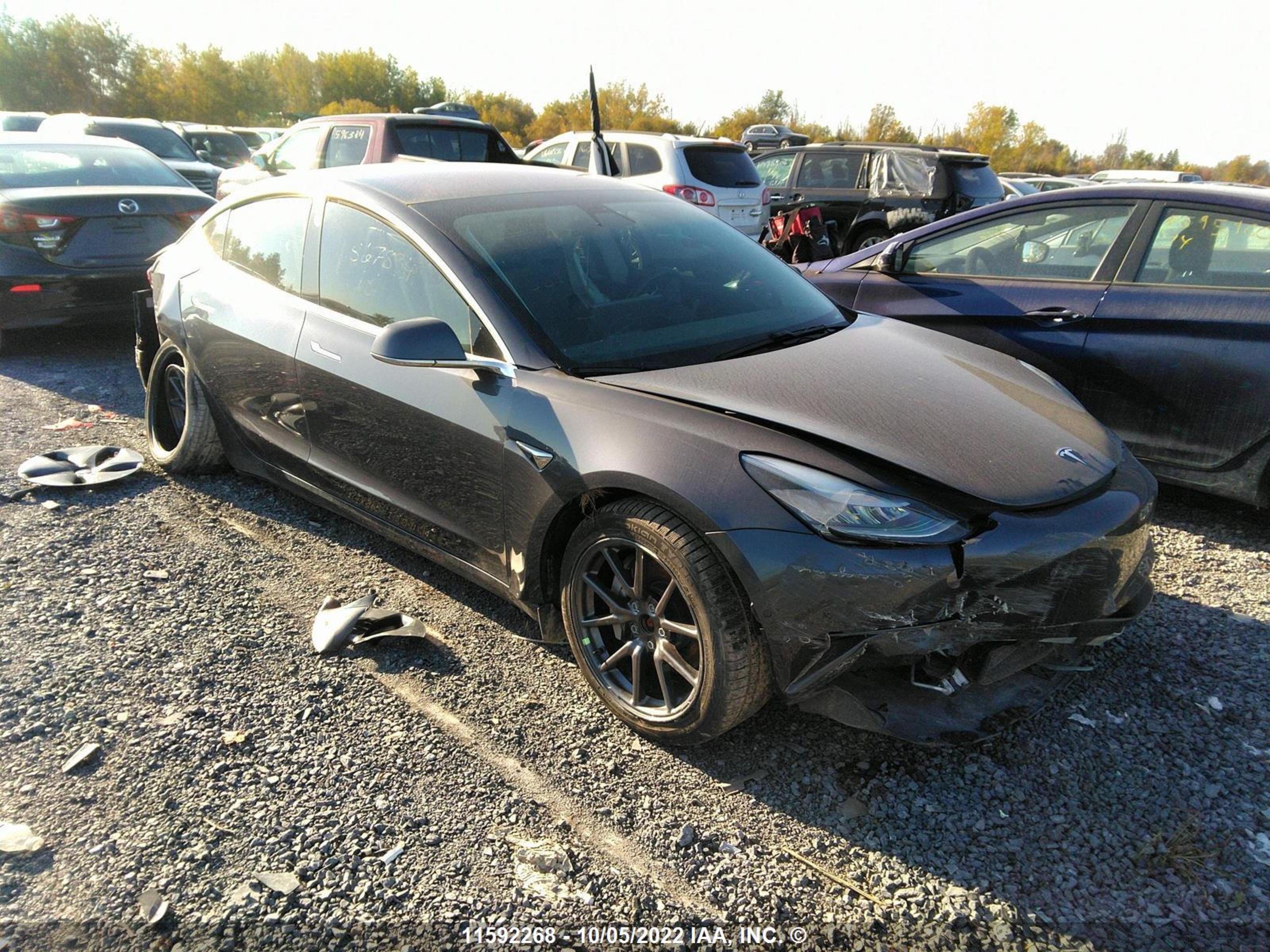 TESLA MODEL 3 2018 5yj3e1eb6jf126879