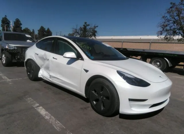 TESLA MODEL 3 2022 5yj3e1eb6nf182651