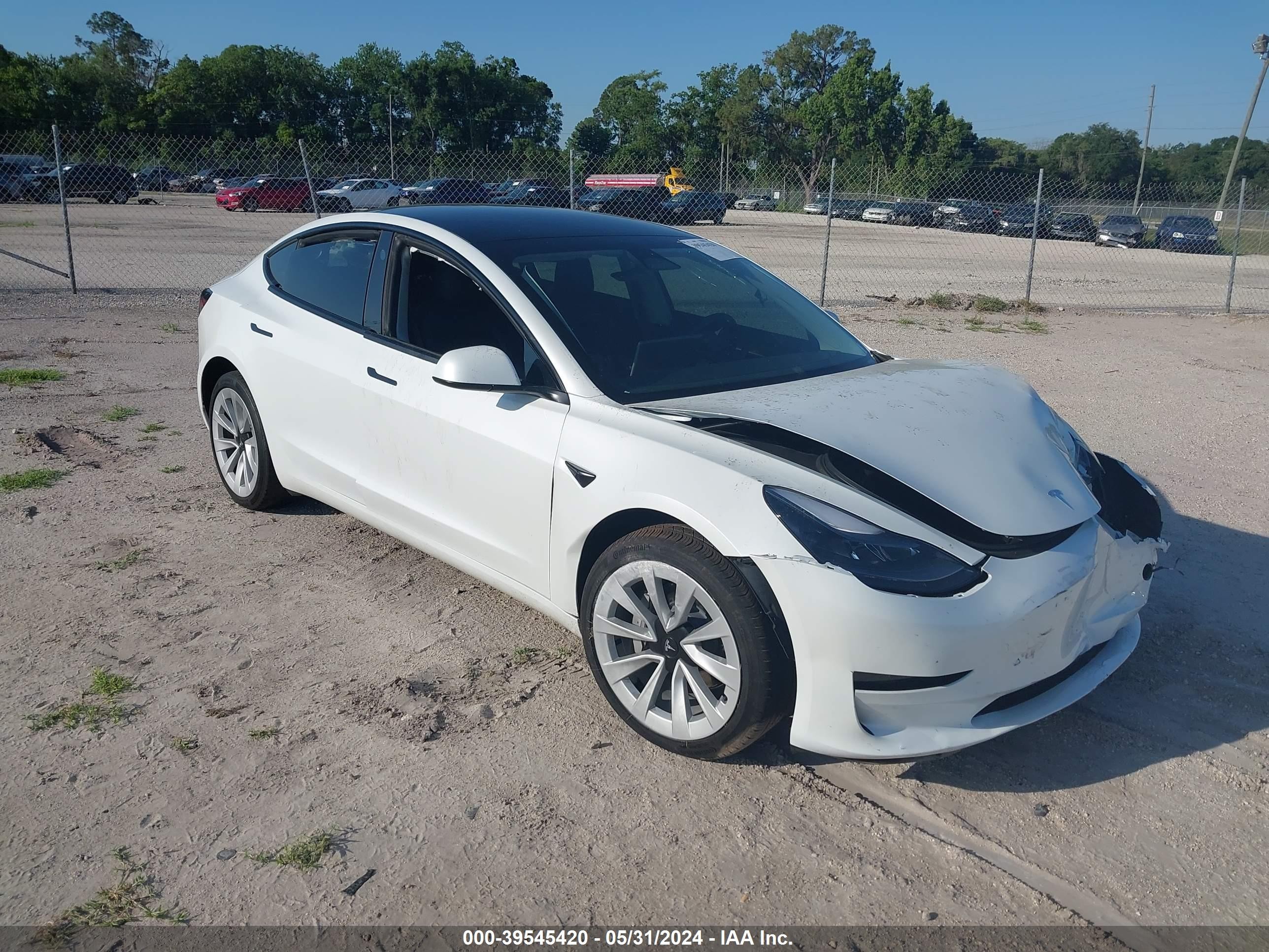 TESLA MODEL 3 2023 5yj3e1eb6pf392542