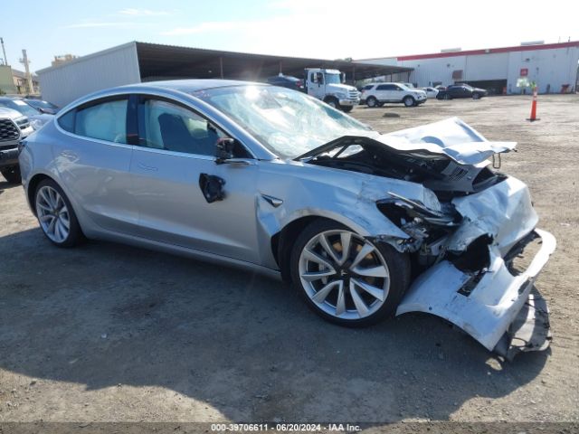 TESLA MODEL 3 2018 5yj3e1eb7jf069351