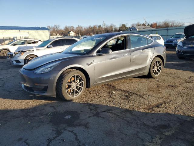 TESLA MODEL 3 2018 5yj3e1eb7jf090815