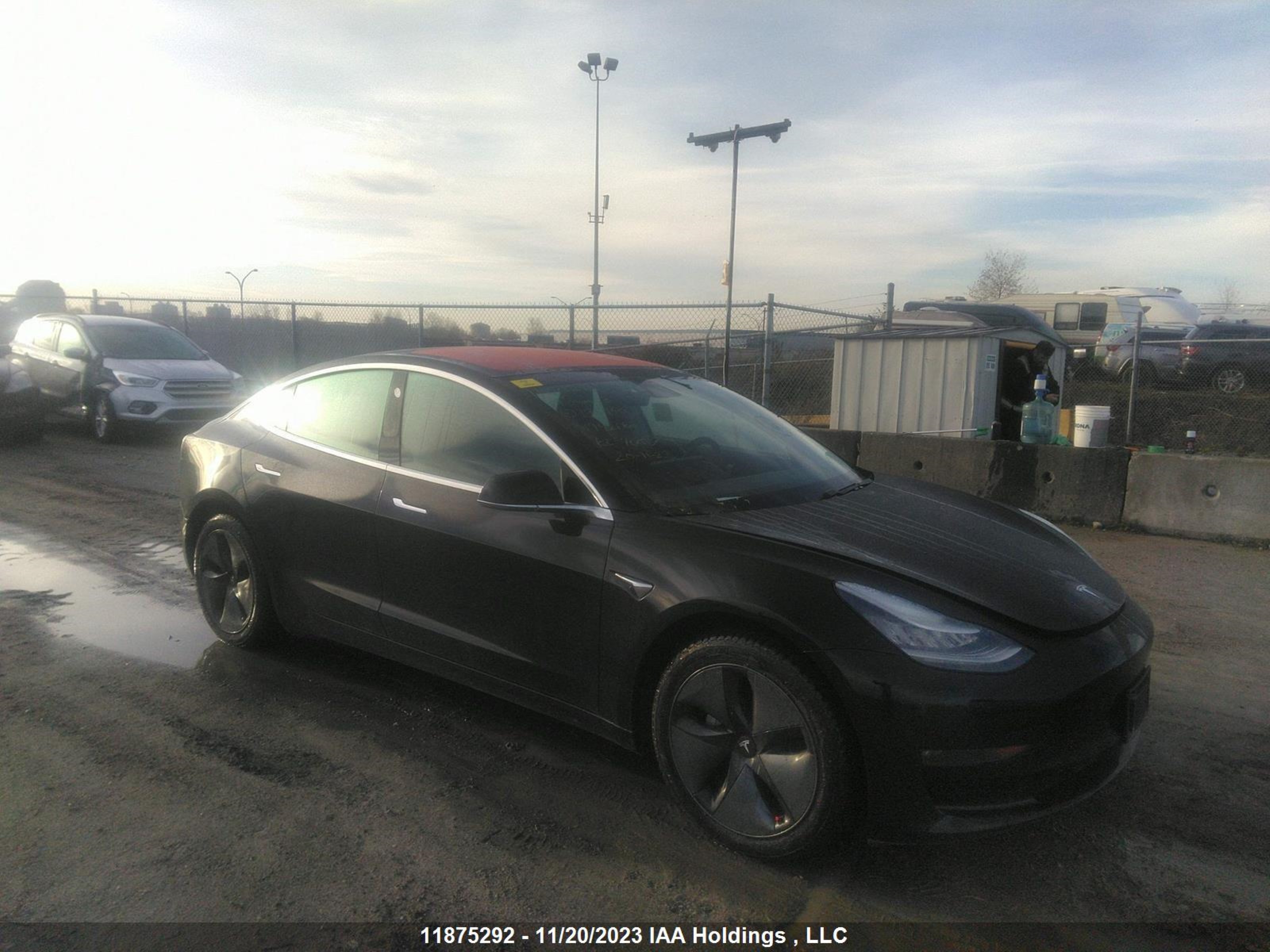 TESLA MODEL 3 2019 5yj3e1eb7kf196960