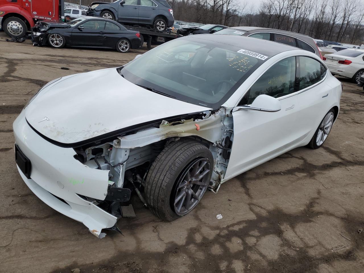 TESLA MODEL 3 2019 5yj3e1eb7lf620932