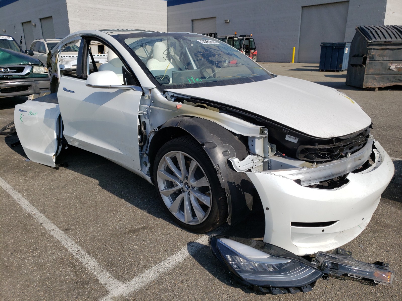 TESLA MODEL 3 2020 5yj3e1eb7lf640369