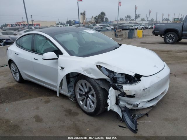 TESLA MODEL 3 2022 5yj3e1eb7nf136181