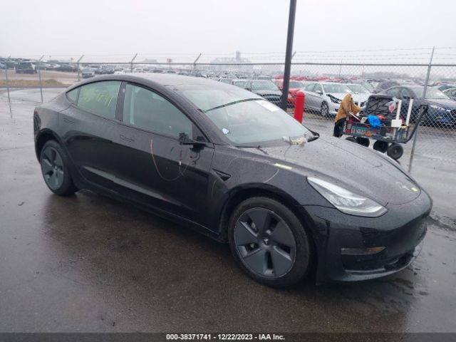 TESLA MODEL 3 2022 5yj3e1eb7nf244056