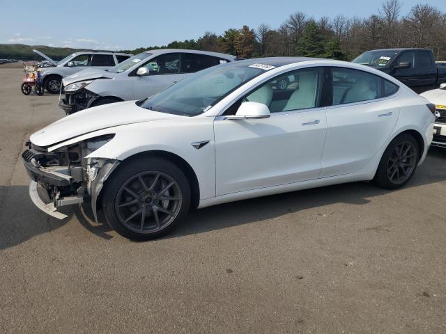 TESLA MODEL 3 2018 5yj3e1eb8jf100073