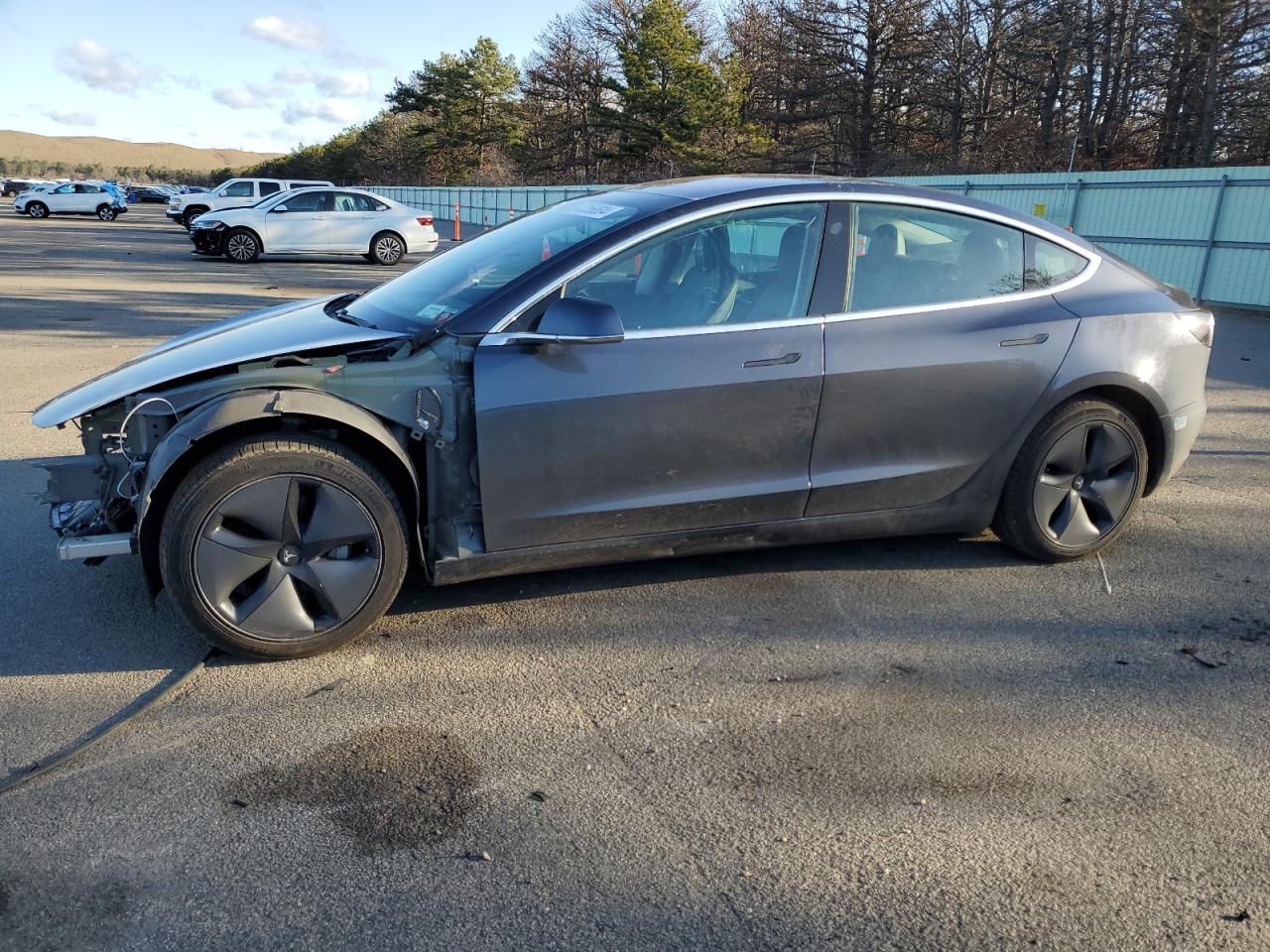 TESLA MODEL 3 2019 5yj3e1eb8kf208579