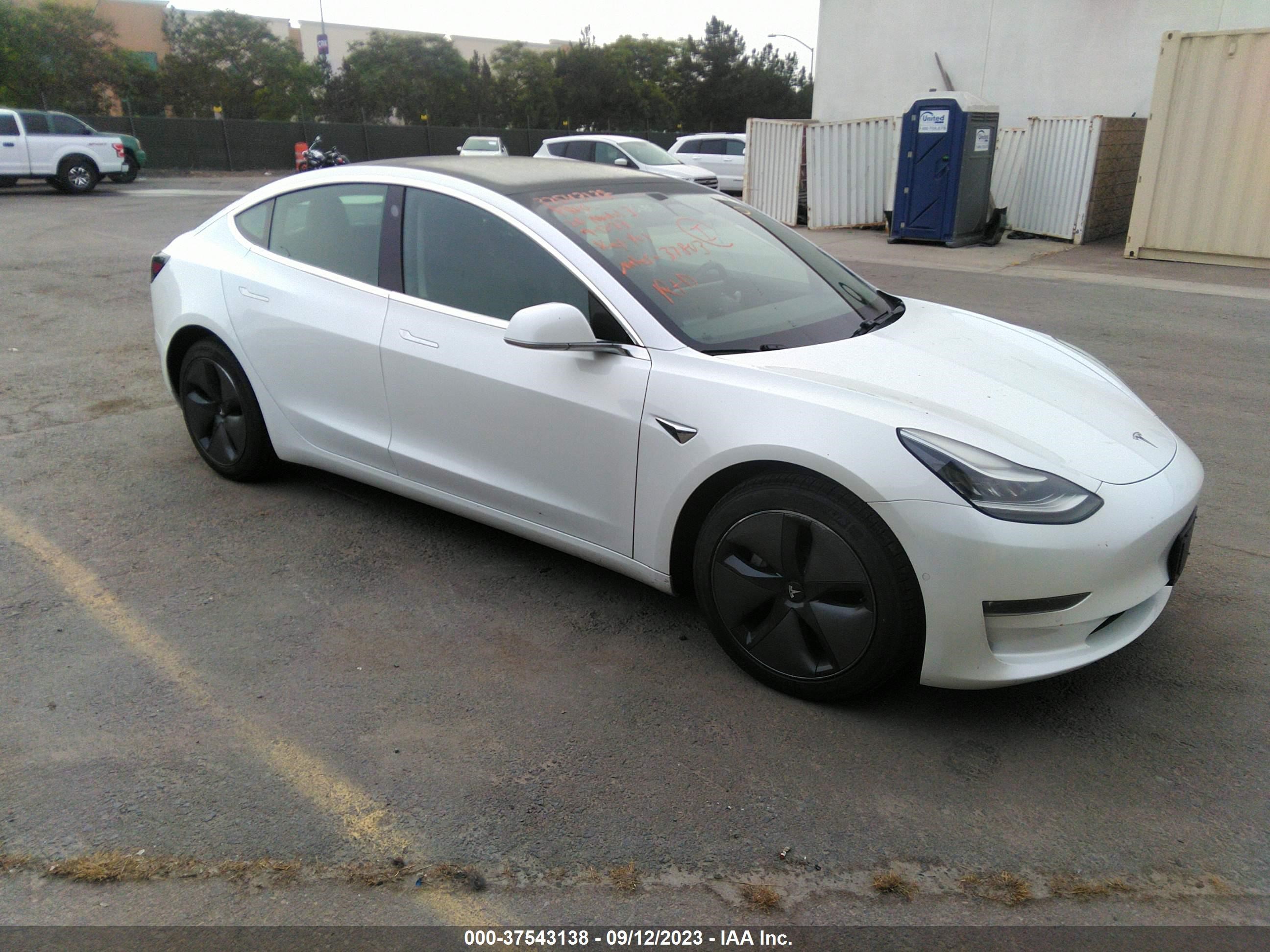 TESLA MODEL 3 2020 5yj3e1eb8lf629140