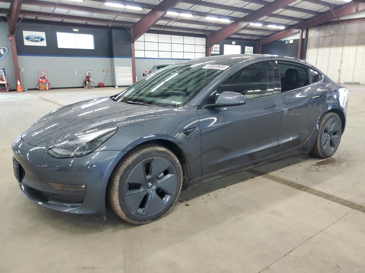 TESLA MODEL 3 2022 5yj3e1eb8nf207288