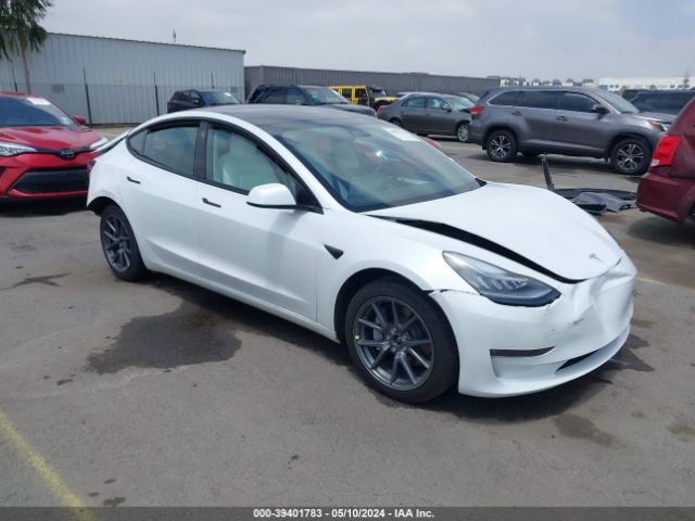 TESLA MODEL 3 2022 5yj3e1eb8nf262808