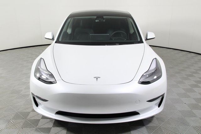 TESLA MODEL 3 2022 5yj3e1eb8nf272285