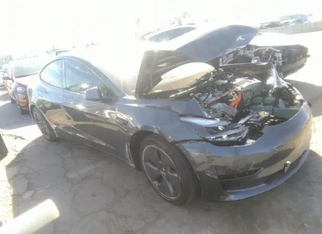 TESLA MODEL 3 2022 5yj3e1eb8nf305432