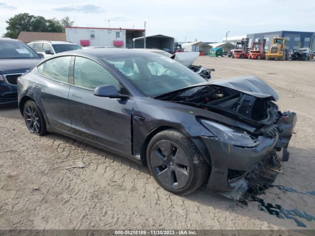 TESLA MODEL 3 2022 5yj3e1eb8nf307181