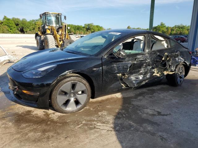 TESLA MODEL 3 2022 5yj3e1eb8nf318116