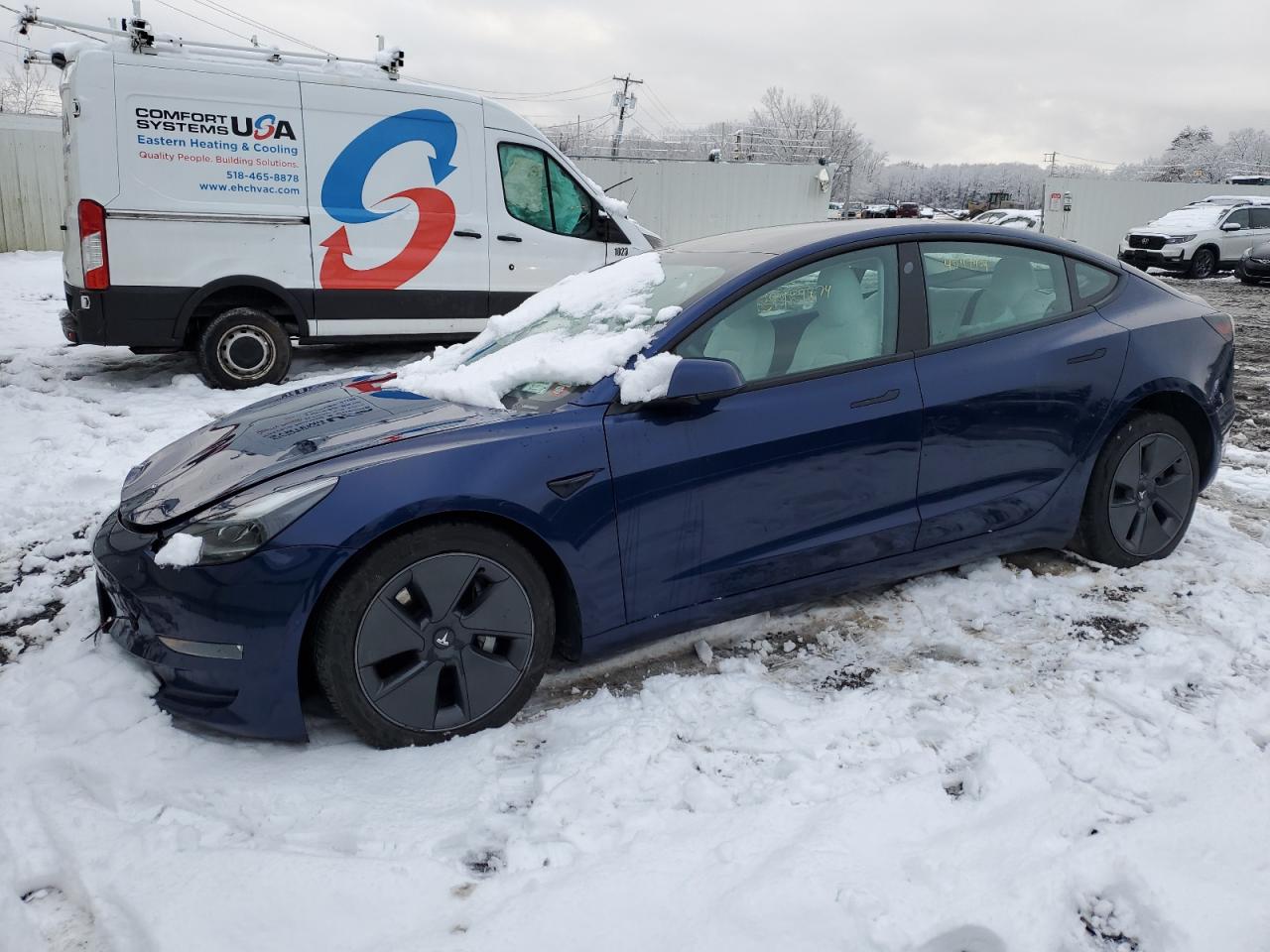 TESLA MODEL 3 2022 5yj3e1eb8nf330380