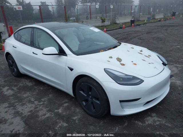 TESLA MODEL 3 2022 5yj3e1eb8nf363492