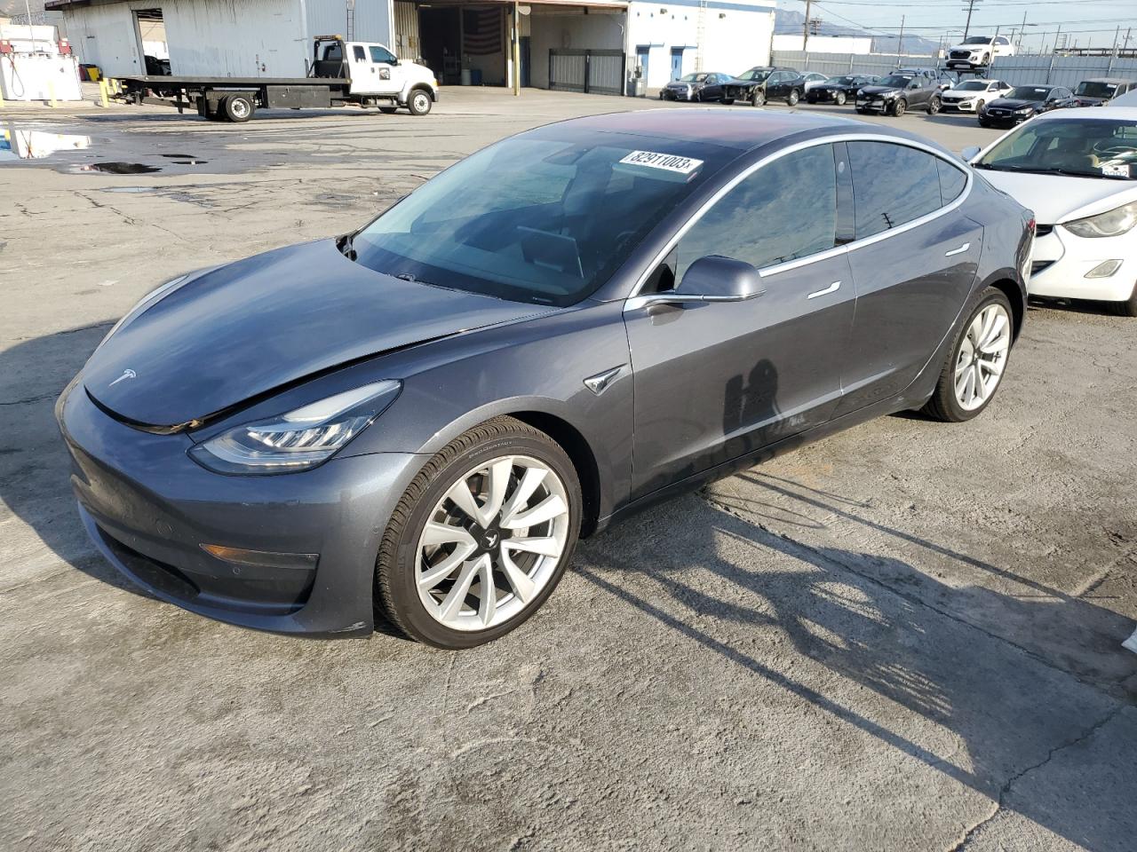 TESLA MODEL 3 2018 5yj3e1eb9jf069125