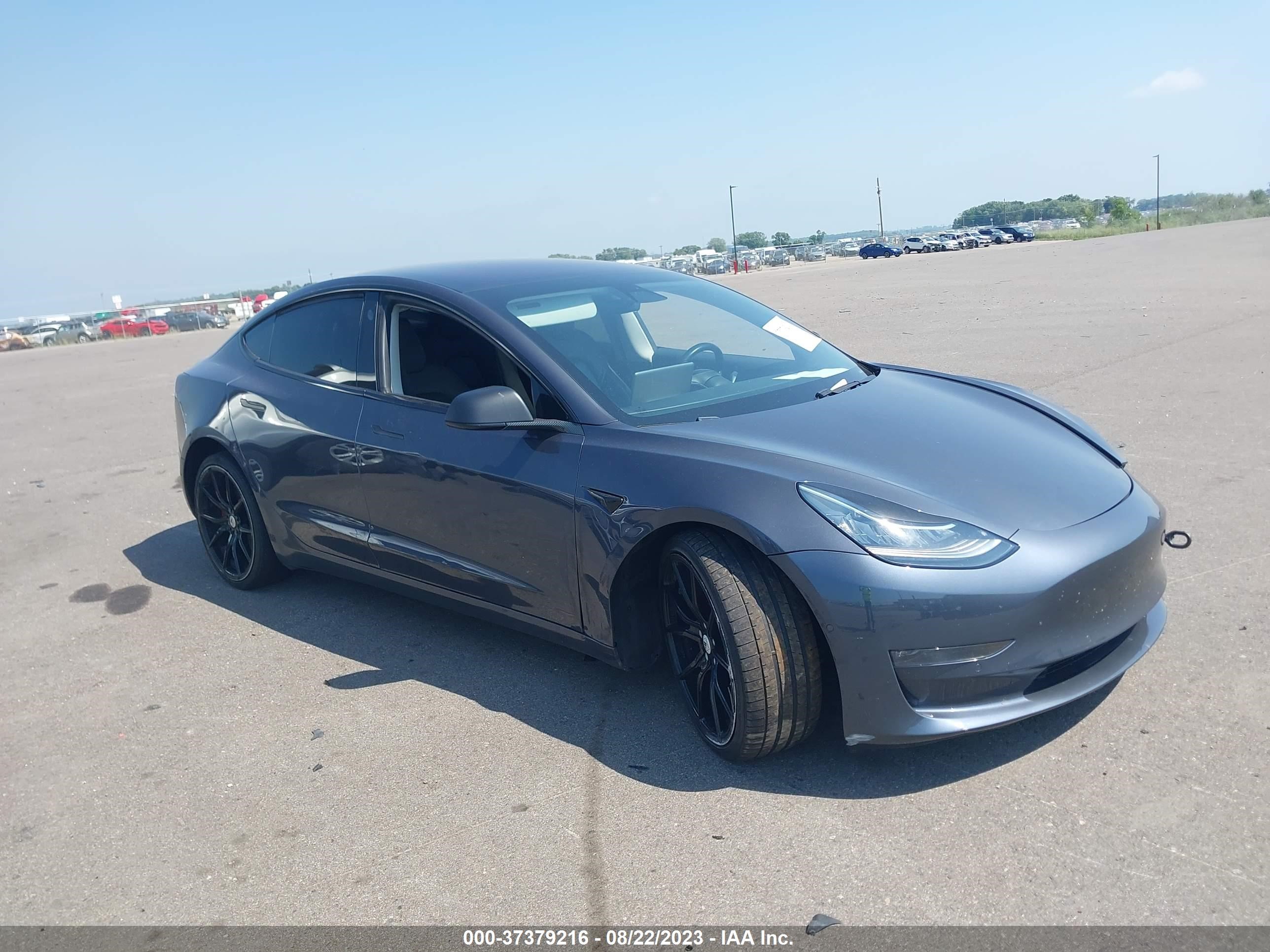 TESLA MODEL 3 2018 5yj3e1eb9jf150707