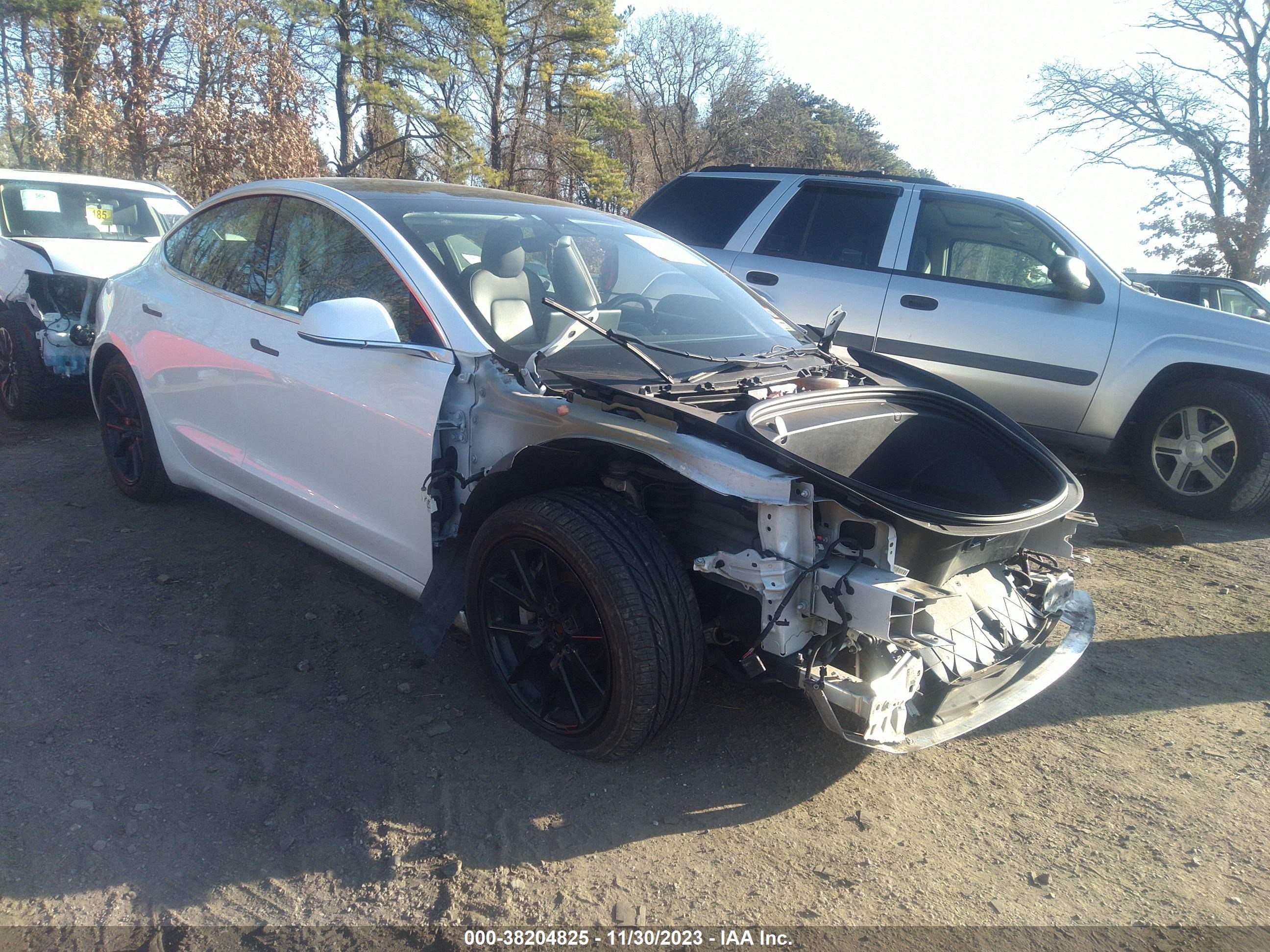 TESLA MODEL 3 2019 5yj3e1eb9kf493387