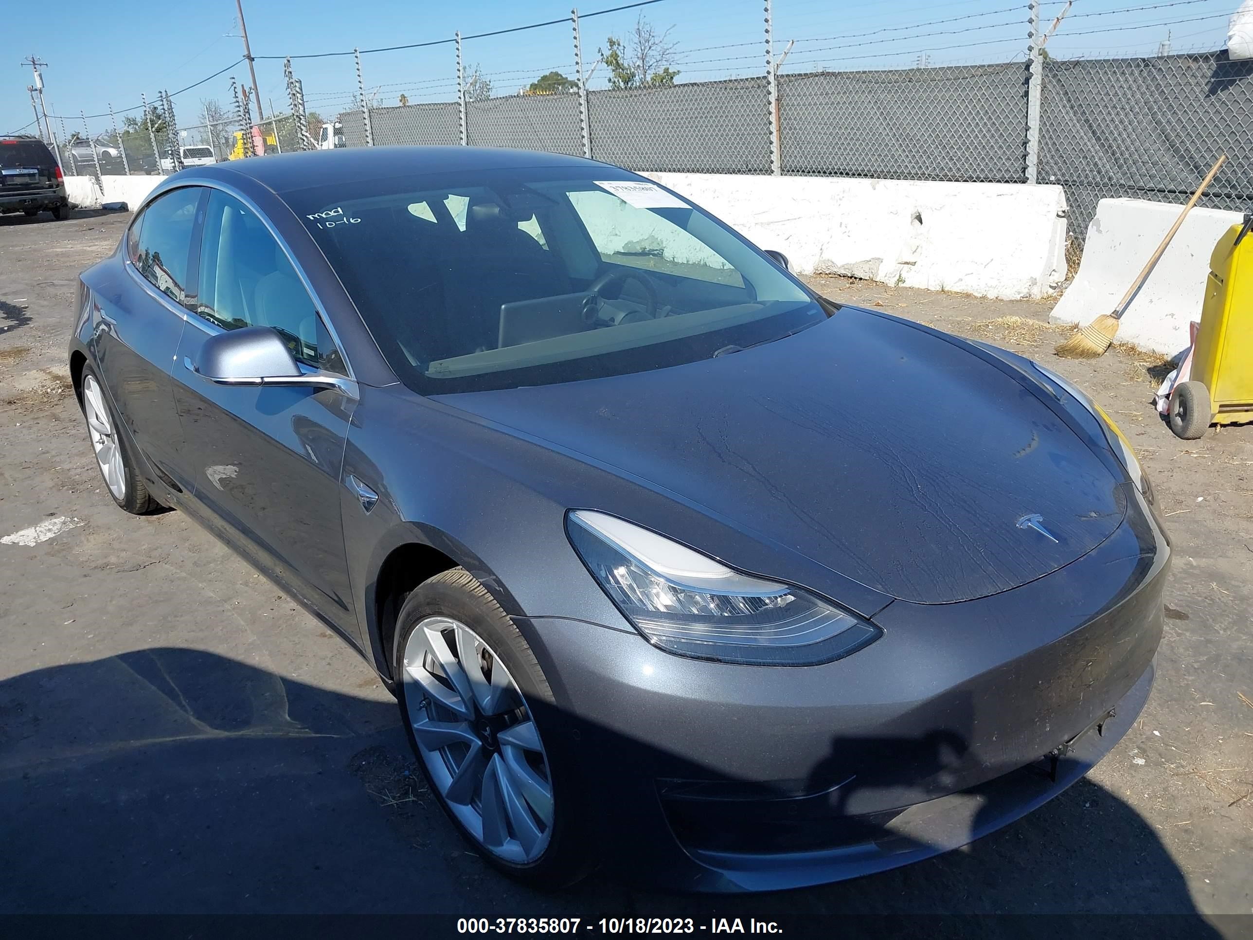 TESLA MODEL 3 2020 5yj3e1eb9lf638039