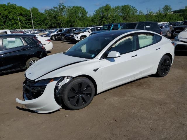 TESLA MODEL 3 2024 5yj3e1eb9rf733953