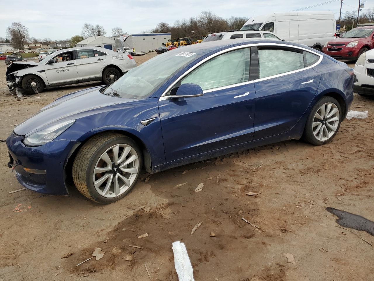 TESLA MODEL 3 2018 5yj3e1ebxjf064001