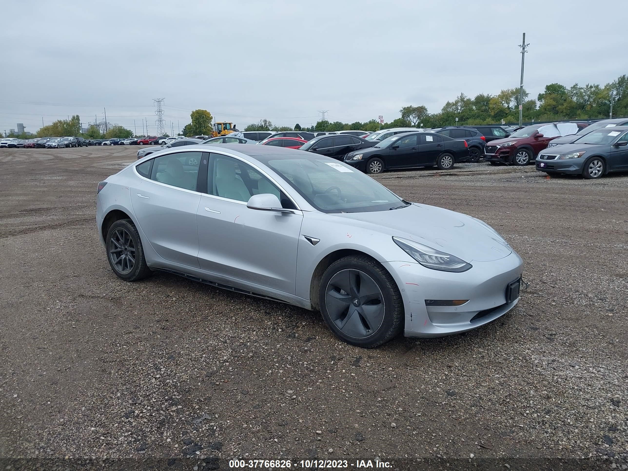 TESLA MODEL 3 2018 5yj3e1ebxjf096172