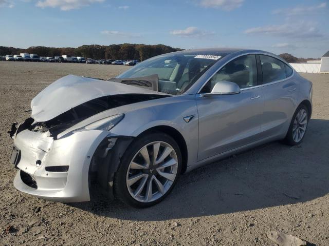 TESLA MODEL 3 2018 5yj3e1ebxjf116923